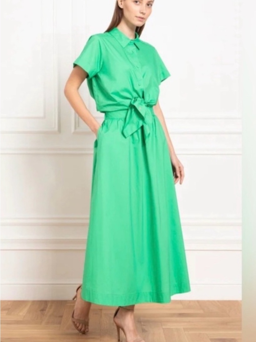 TWINSET ACTITUDE Simona Barbieri 
Green shirt dress Twin-Set Bright